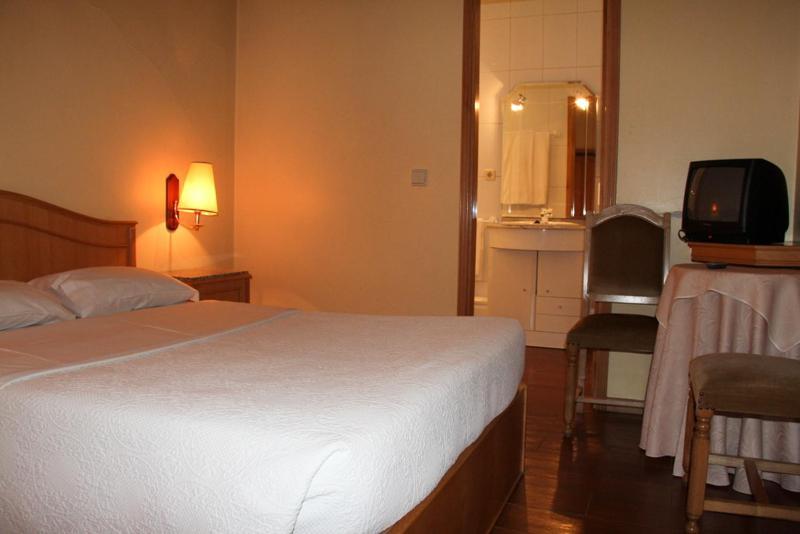 Portucalense Bed & Breakfast Porto Oda fotoğraf